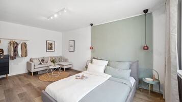 1 Schlafzimmer, Schreibtisch, Bügeleisen/Bügelbrett, WLAN