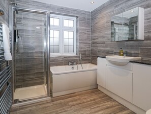 Shower - Primrose Place (Worthing)