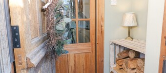 Hillside Holiday Cottage