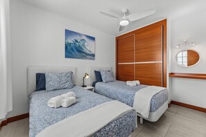 2 bedrooms, iron/ironing board, Internet, bed sheets