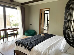 3 chambres, bureau, Wi-Fi, draps fournis