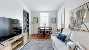 Televisión y oficina