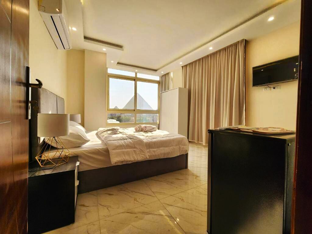 7 chambres, fer et planche à repasser, Wi-Fi, draps fournis