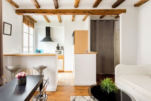 Interior - Sévigné le Marais Place des Vosges (Paris)