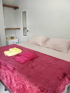 ห้องเบสิกดับเบิลหรือทวิน | ผ้าปูที่นอน