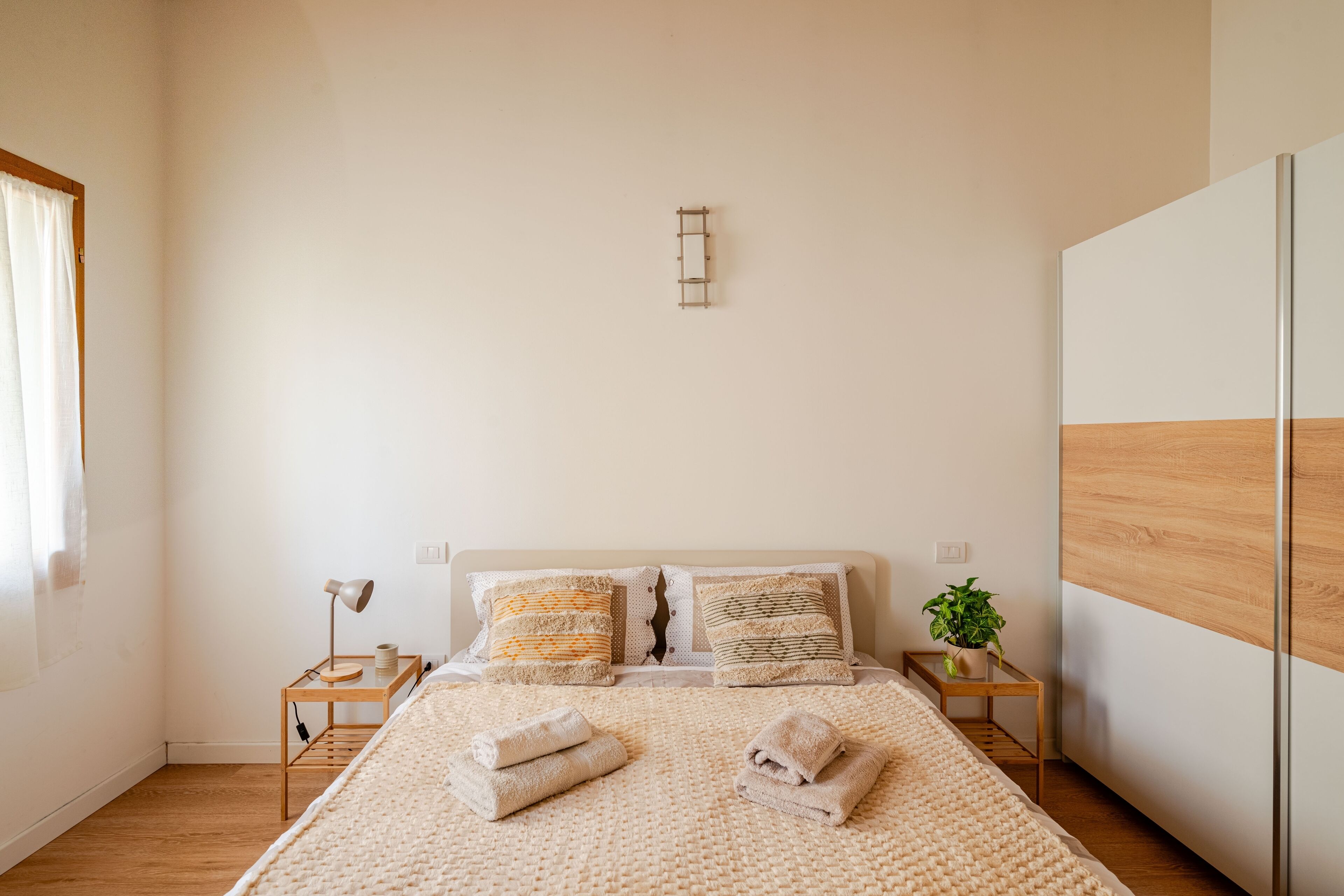 3 habitaciones, cuna de viaje, wifi gratis y ropa de cama 