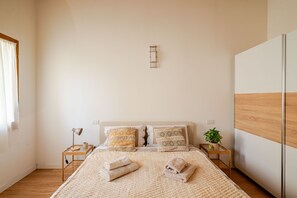 3 soverom, reiseseng for barn, wi-fi (inkludert) og sengetøy