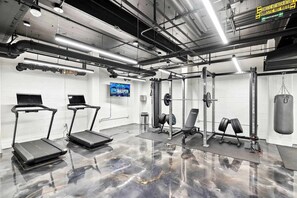 Fitness facility - Cozy 2-BR On Rvrwalk, Gym&Parking, Near Conv Ctr (San Antonio)