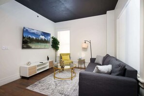 TV connectée, espaces bureaux