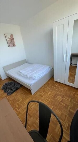 3 Schlafzimmer, Reisekinderbett, WLAN, Bettwäsche