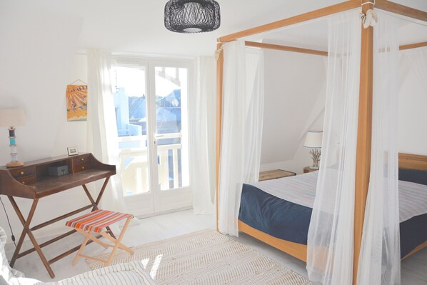 4 bedrooms, free WiFi