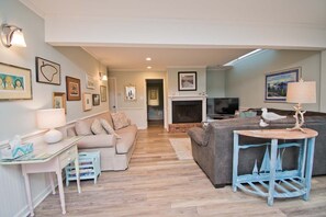 智能电视、DVD 播放器