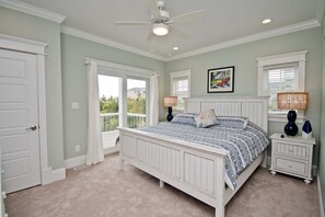 6 bedrooms, WiFi