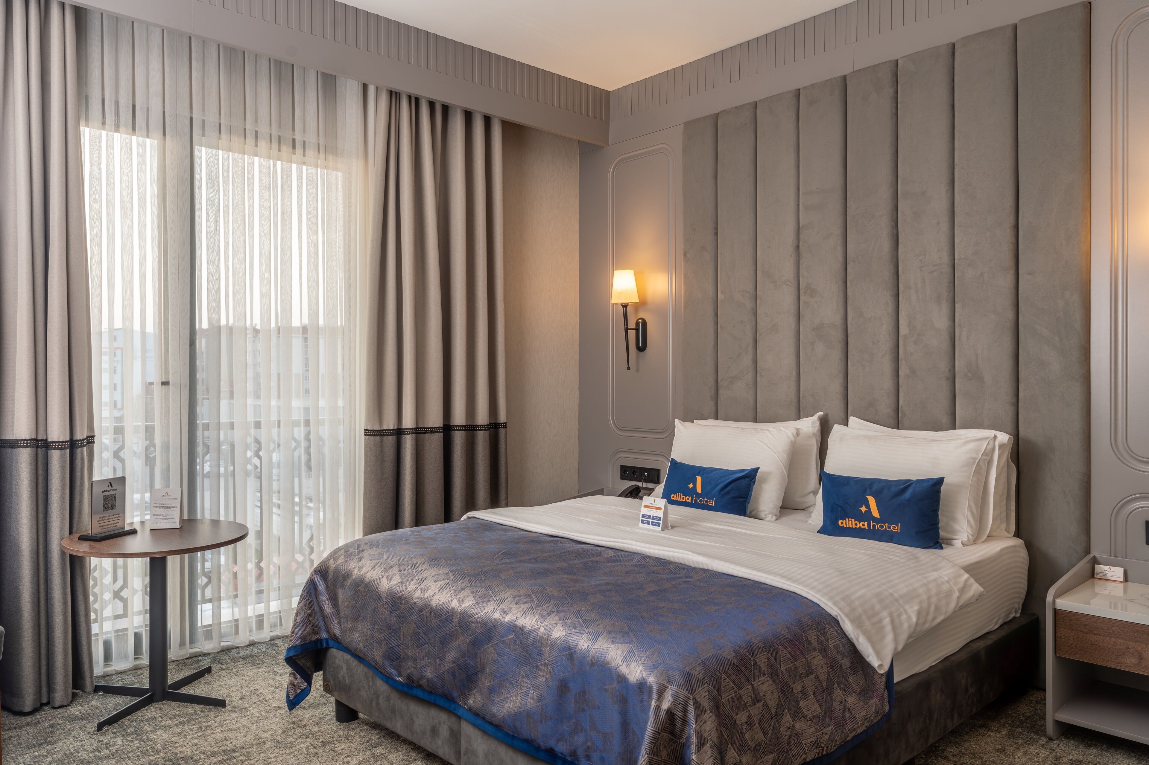 Standard Double Room | Premium bedding, minibar, in-room safe, desk