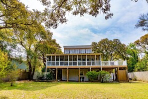 Exterior - Knot A Care, Oceanside House in Emerald Isle, NC! (Emerald Isle)