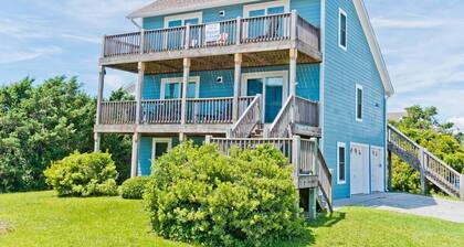 Living Under The Rainbow, Almost Oceanfront House in Emerald Isle, NC!