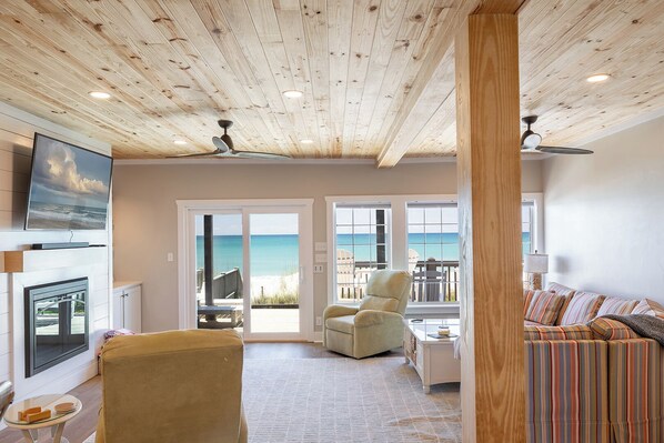 TV, fireplace, DVD player - Mimosa Manor, Oceanfront Duplex in Emerald Isle, NC! (Emerald Isle)