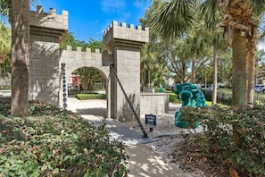 Property grounds - Condo Bliss at Windsor Hills Close to Disney Magic (Kissimmee)