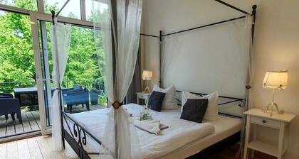 DEUTSCHE VILLA - GANZES HAUS Viel Platz für Freunde,Familie mit Sauna und Garten