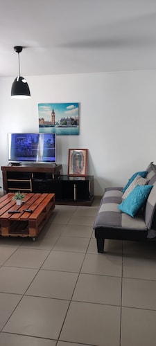 Gran Casa, Ideal Para Familias EN Santiago