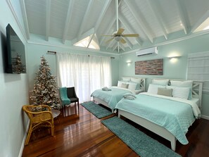 5 habitaciones, tabla de planchar con plancha, wifi y ropa de cama 