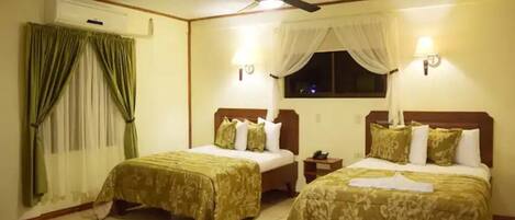 1 soverom, strykejern/-brett, wi-fi og sengetøy