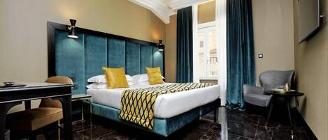 Classic Quadruple Room | Premium bedding, down comforters, memory foam beds, minibar