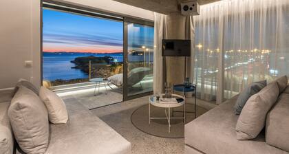 Porfyra B2 Master Suite