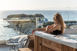 Bañera de hidromasaje exterior