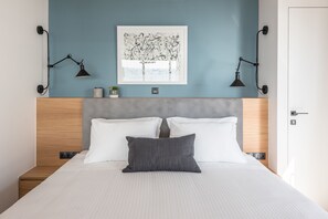 2 makuuhuonetta, silitysrauta/-lauta, ilmainen Wi-Fi, vuodevaatteet