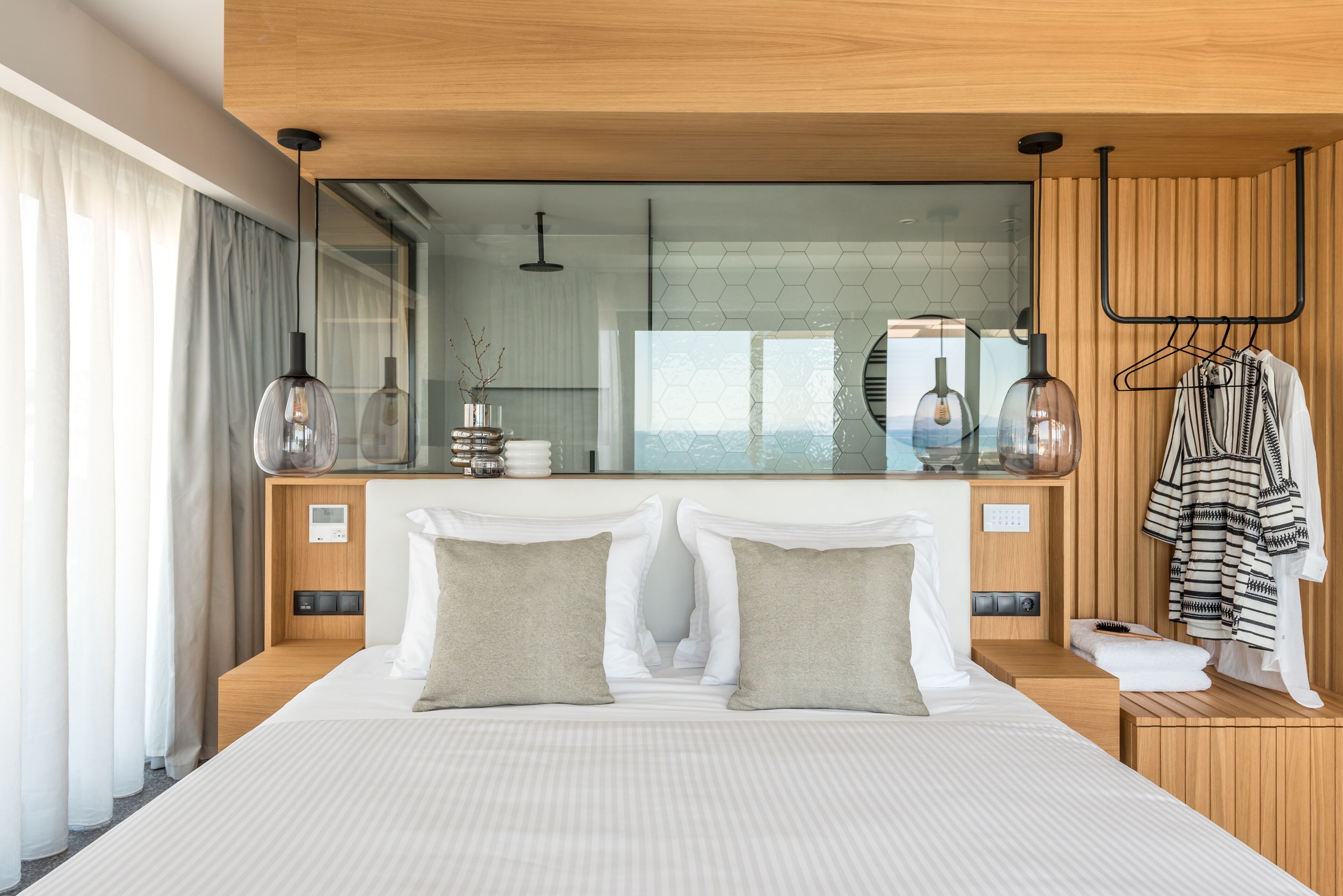 1 chambre, fer et planche à repasser, Wi-Fi gratuit, draps fournis