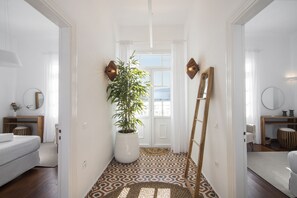 2 slaapkamers, een strijkplank/strijkijzer, gratis wifi, beddengoed