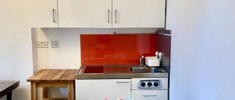 Fridge, microwave, oven, electric kettle