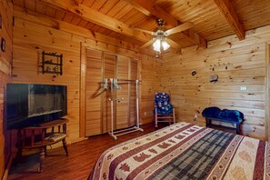 2 habitaciones, tabla de planchar con plancha, internet y ropa de cama