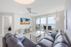 Leilighet, flere senger (Luxury Cape Marco unit with pool, gym) | Oppholdsområde