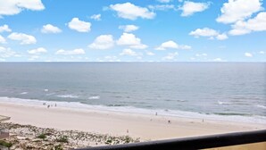 Unclassified image, 3 of 35, button - Sandcastle I-1107 (Marco Island)