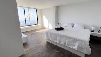 7 bedrooms, free WiFi, bed sheets