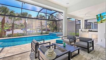 House, Berbilang Katil (Modern 2023 built home steps to beach) | Tempat makan luar
