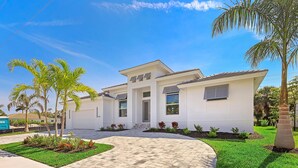 House, Multiple Beds (Modern 2023 built home steps to beach) | Exterior - Modern 2023 Built Home Steps to Beach/shops/dining (Marco Island)