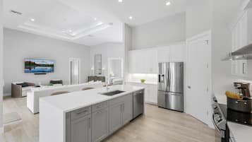 House, Multiple Beds (Modern 2023 built home steps to beach) | Private kitchen