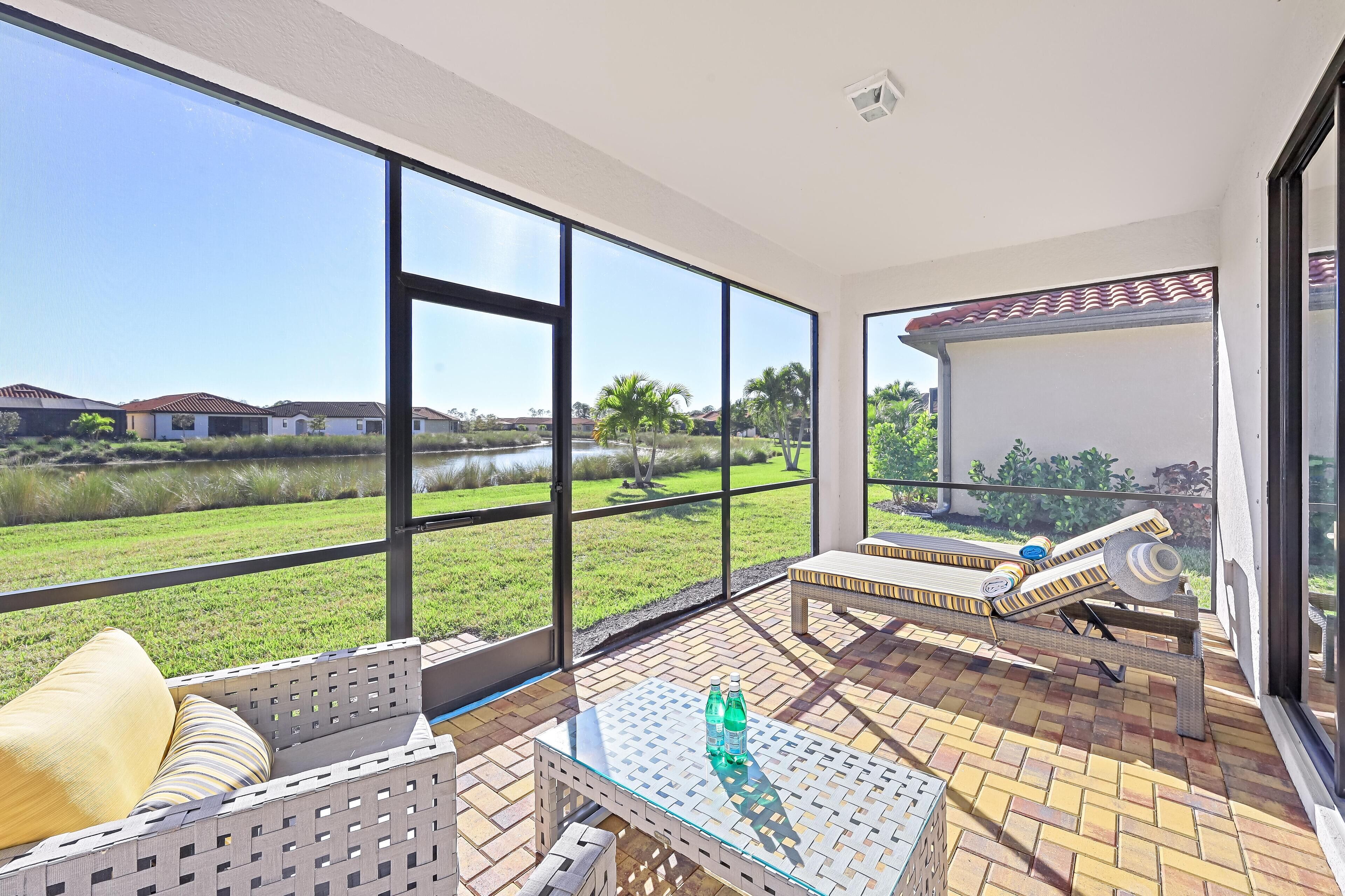 하우스, 침대(여러 개) (Modern waterfront home in Artesia wit) | 내부