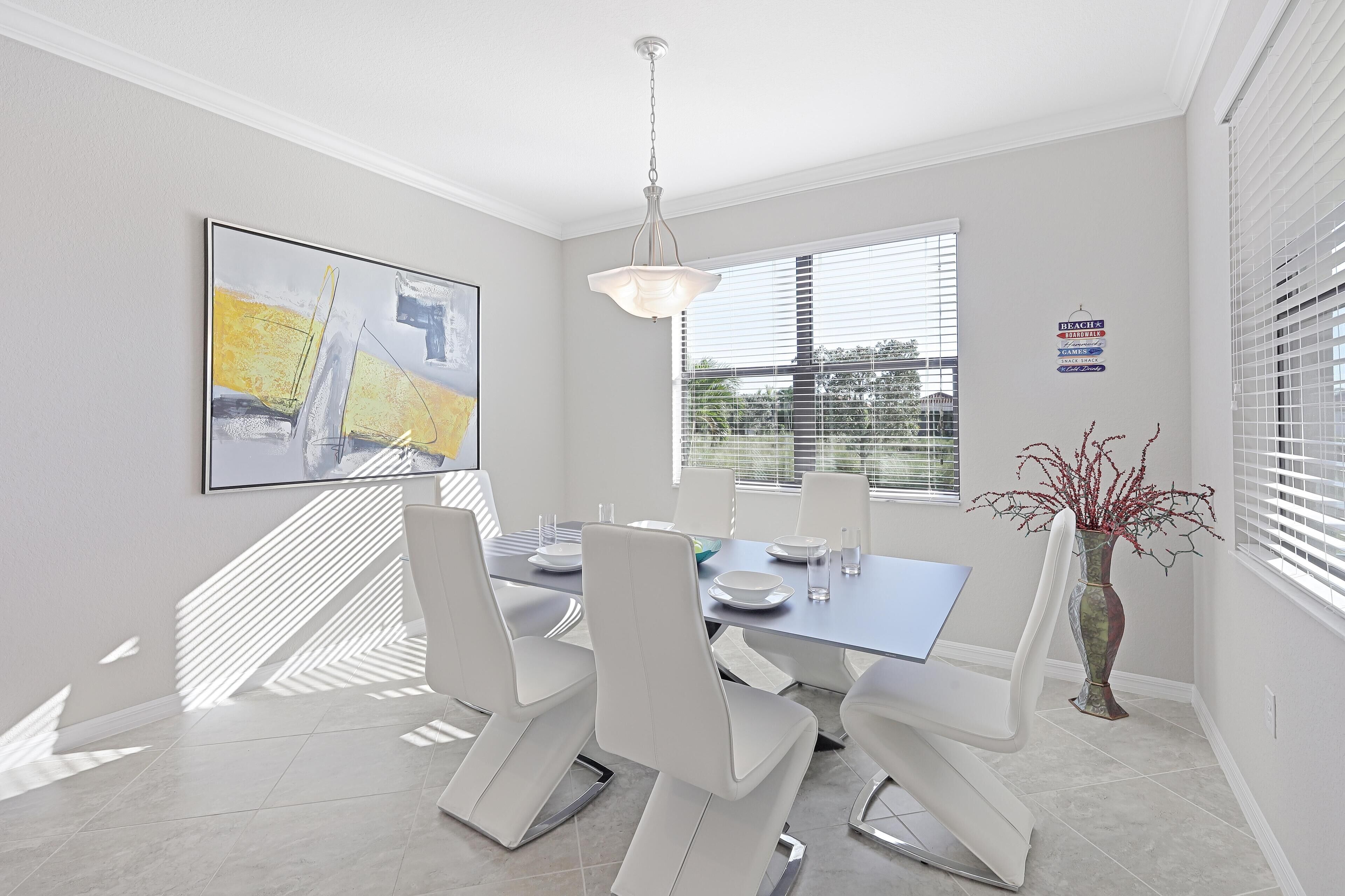 하우스, 침대(여러 개) (Modern waterfront home in Artesia wit) | 다이닝