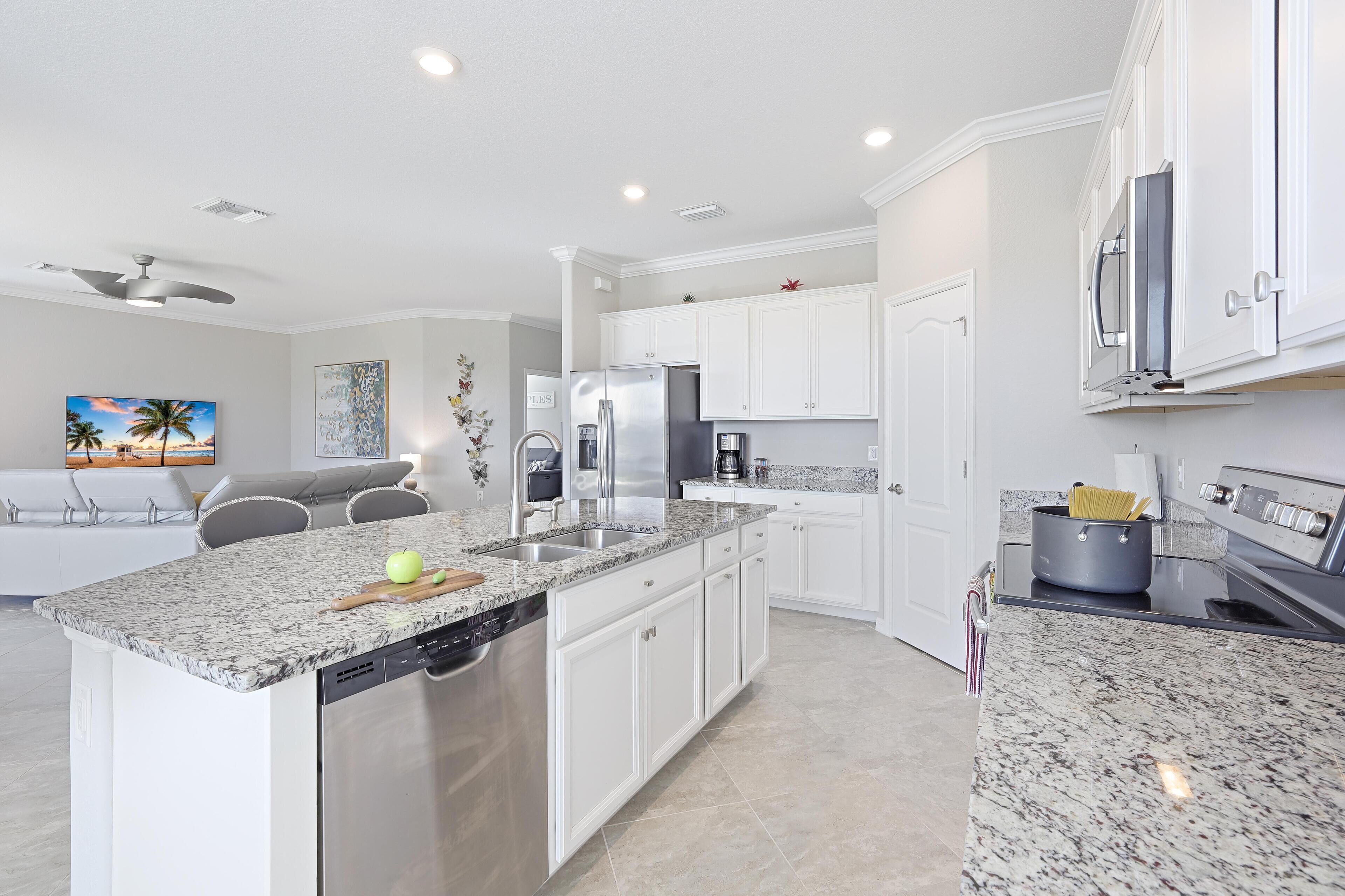 House, Multiple Beds (Modern waterfront home in Artesia wit) | Private kitchen