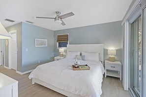 House, Multiple Beds (Waterfront home with pool, hammock an) | 3 bedrooms