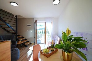 Dining - Comfortable and spacious holiday home, Mielenko (Mielenko)