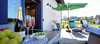 Comfortable holiday homes with terraces, Mielenko