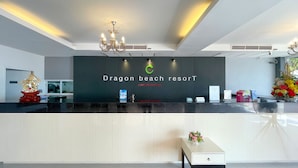 Quầy tiếp tân