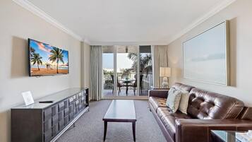 Condo, 1 King Bed with Sofa bed (Marco Beach Ocean Resort Unit 712) | Living area