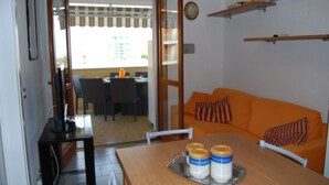 Appartamento, 1 camera da letto, balcone, vista oceano | Terrazza/patio
