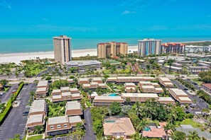 Condo, 1 Queen Bed (Quaint condo steps to the beach and d) | Exterior